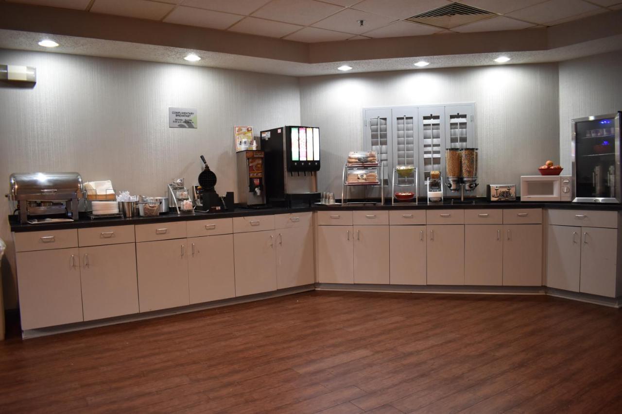 Wingate By Wyndham Oklahoma City Airport Екстер'єр фото